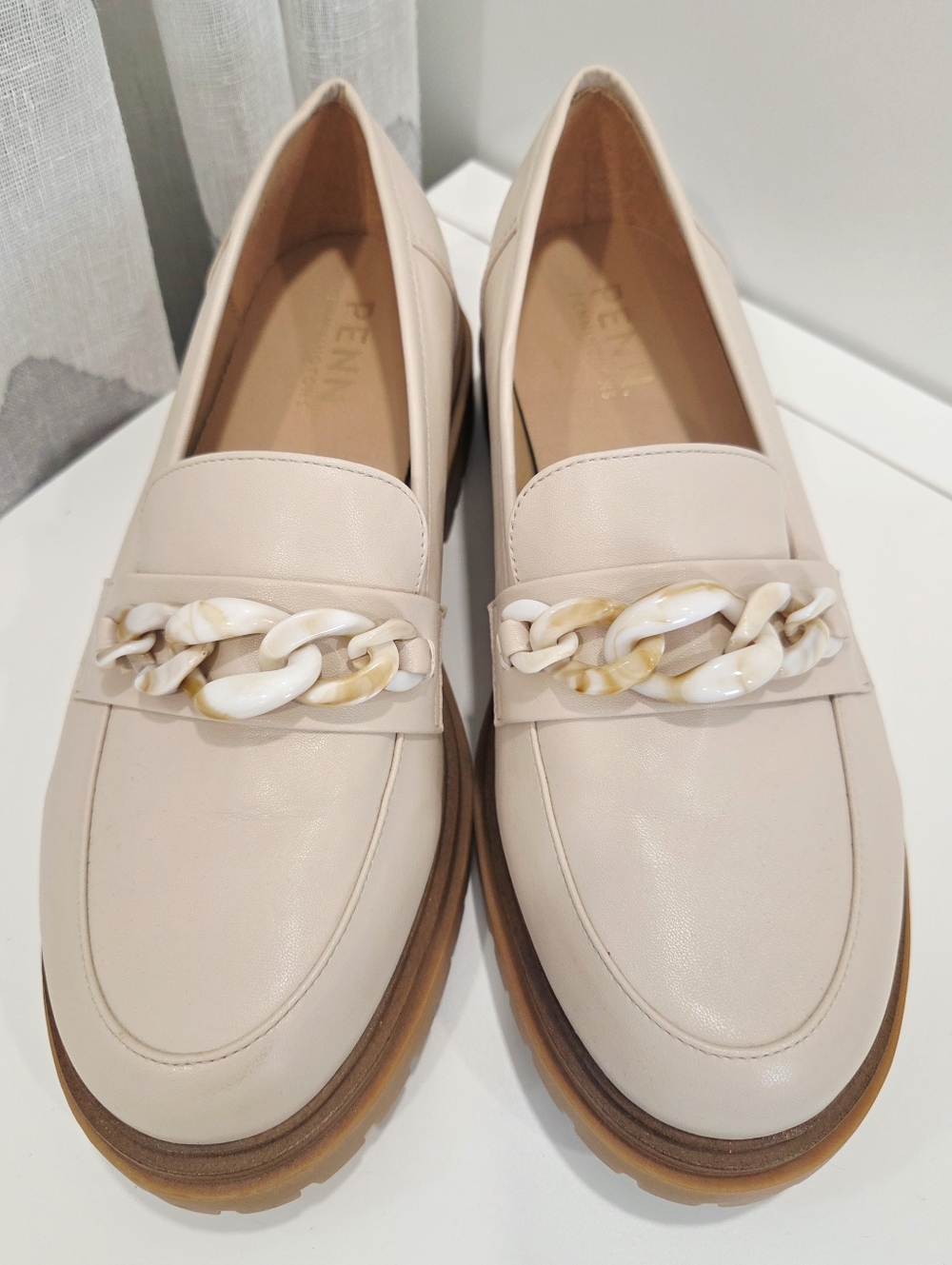 PENN Chunky Platform Loafers Chain Detail Beige Size 10WW - Picture 2 of 12